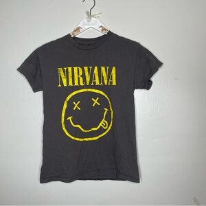 NIRVANA SMILEY FACE GRAY YELLOW T SHIRT SZ SMALL